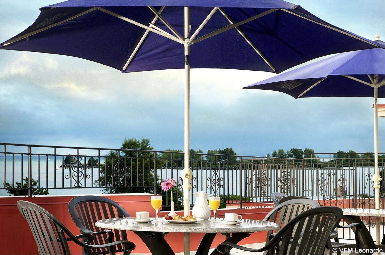 Four Points By Sheraton Toronto Lakeshore Restaurant photo